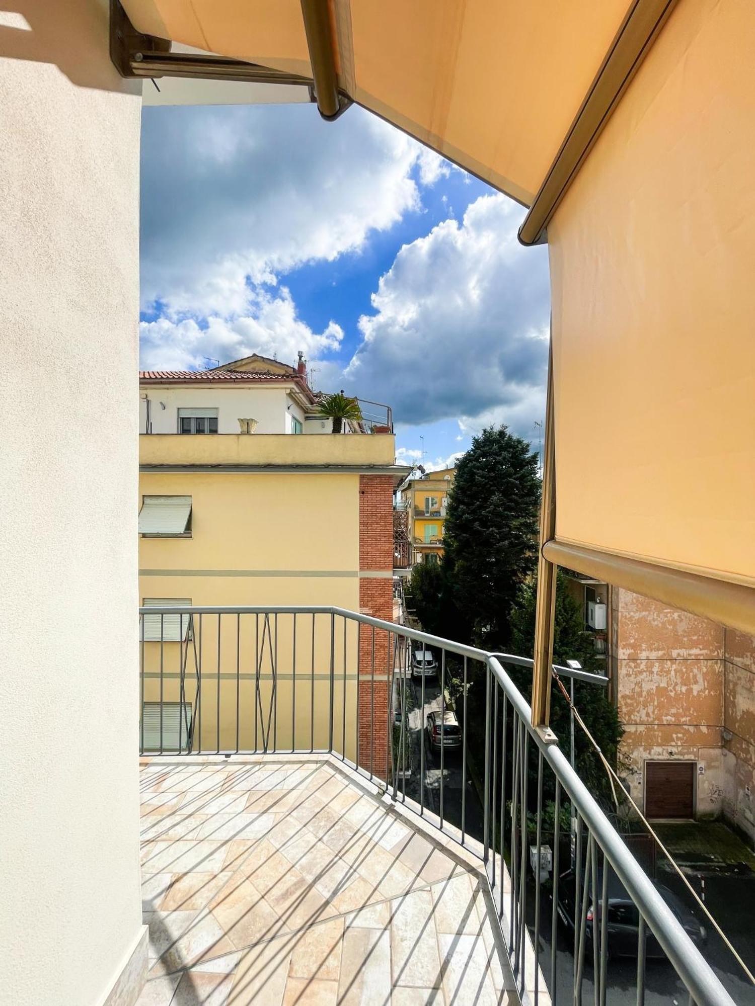 Dolce Apartments Albano Albano Laziale Bagian luar foto